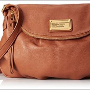 Marc Jacobs Classic Leather Messenger Crossbody